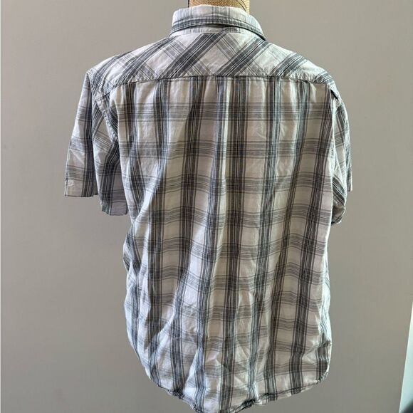 Oakley Plaid button up shirt - Picture 3 of 4